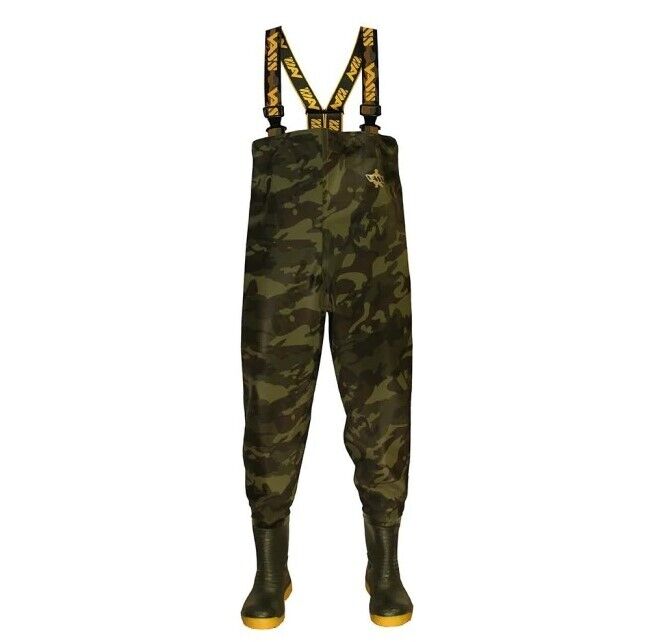 VASS Camo Chest Waders 785-70E Limited Edition size 10